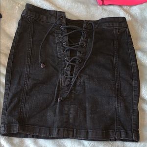 BDG tie up black skirt